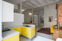 Santa Ana Studio - Higher Standard Residence (Shared Kitchen), clic International House, إشبيلية