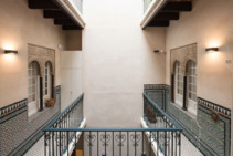 Santa Ana Studio - Higher Standard Residence (Shared Kitchen), clic International House, Siviglia