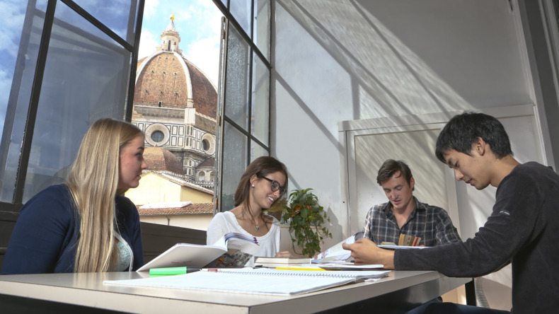 Studiare alla Scuola Leonardo da Vinci