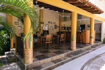 Maison de Surf La Barca, Oasis Language School, Puerto Escondido
