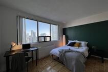 Toronto Downtown Apartments - Bloor Street, Kaplan International Languages, Toronto