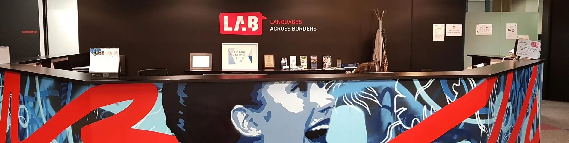LAB - Languages Across Borders snímek 1	