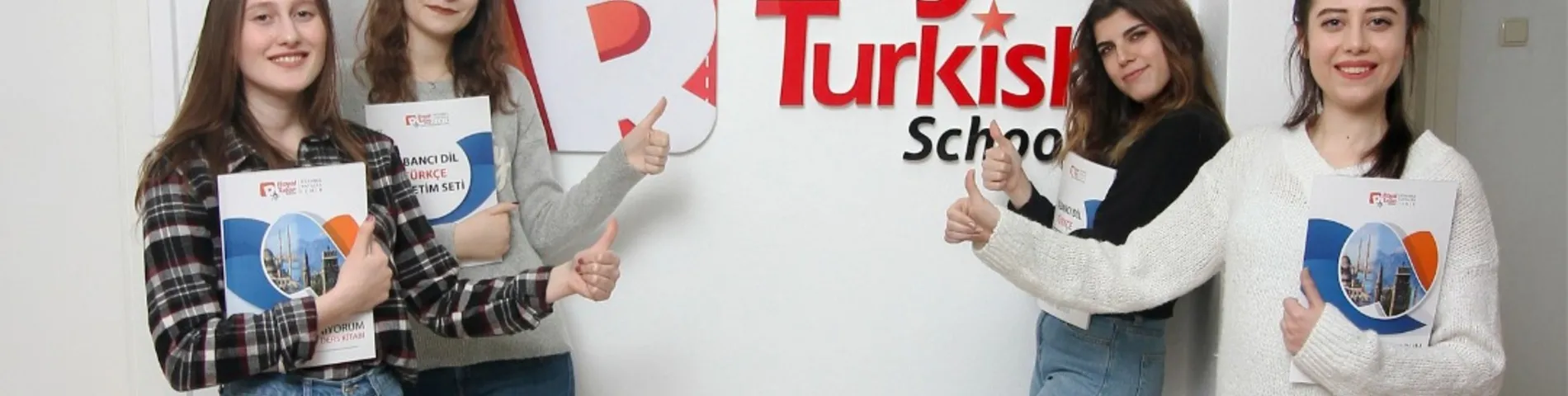 Royal Turkish Education Center snímek 1	