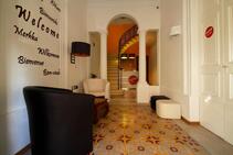Corner Boutique Hostel, inlingua, Sliema