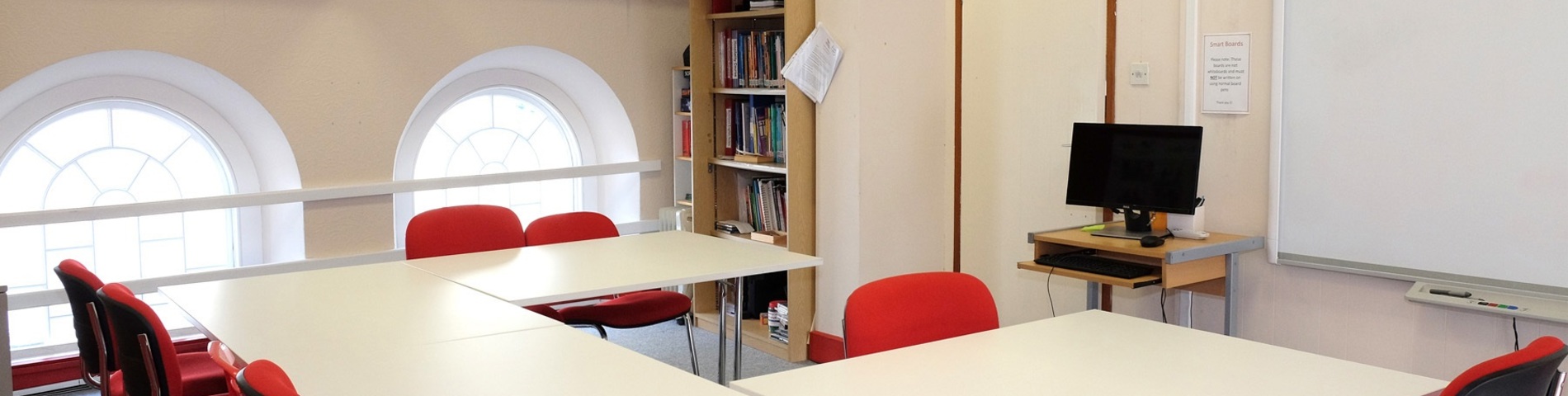 Channel Islands English Academy billede 1
