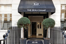 Das Grange Beauchamp**** Suite Zimmer, St Giles International - Central, London