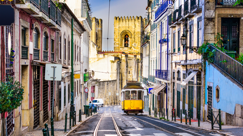 Raitiovaunu Lissabonissa
