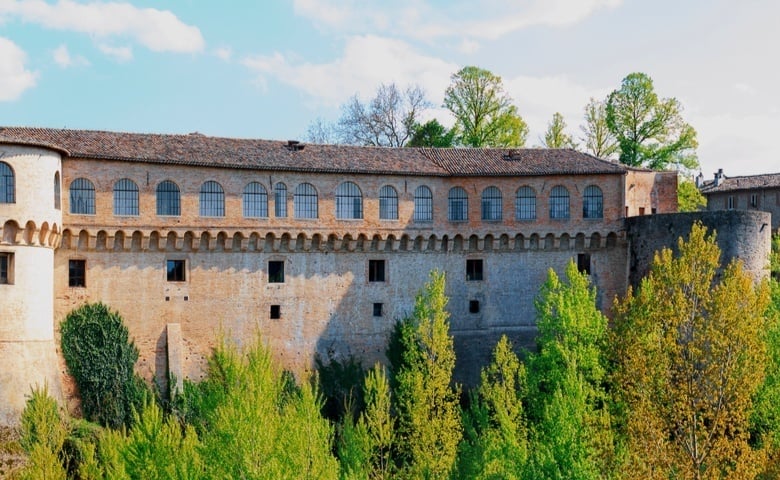 Urbania
