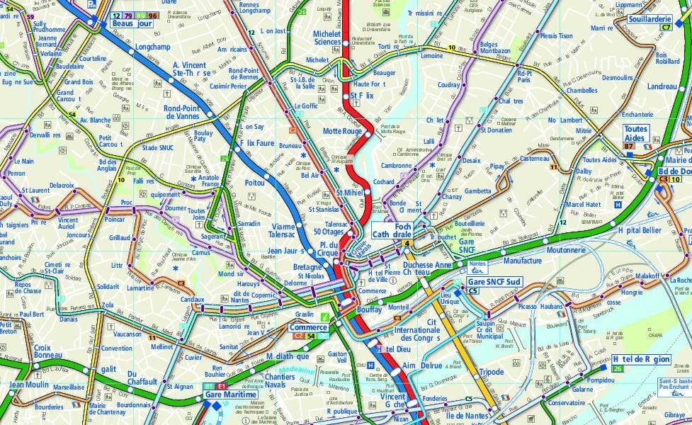 miniatúra mapy verejnej dopravy v meste Nantes