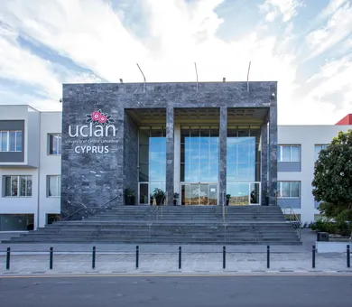 Bayswater Summer, Larnaca