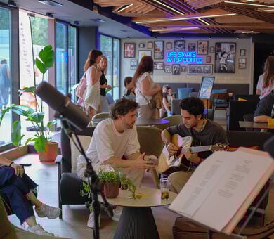 BLAU Student Housing and Language Academy, 바르셀로나