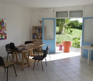 Centre Caribéen de Langues, Sainte Anne
