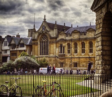 Concorde International Home Language Tuition, Oxford