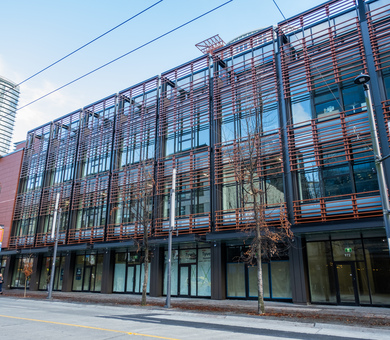 Cornerstone International Community College of Canada, Ванкувер