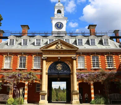 Embassy Junior Centre, Crowthorne Embassy Junior Centre, Crowthorne