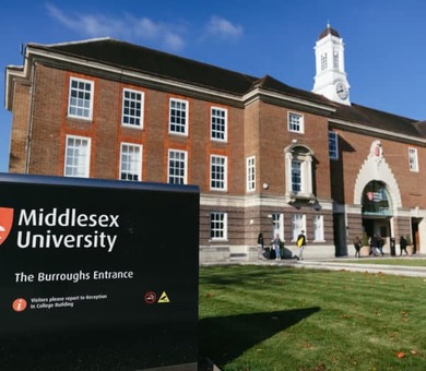 English Path Young Learners Centre - Middlesex, Londres English Path Young Learners Centre - Middlesex, Londres