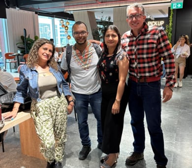 ES - Jumeriah Beach Residence (JBR), 迪拜