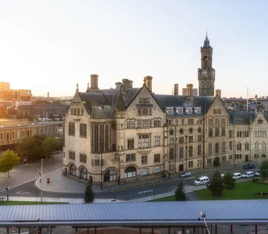 Influent, Bradford Influent, Bradford