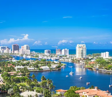 Influent, 劳德代尔堡 Influent, 劳德代尔堡