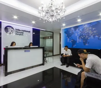 International House,  بانكوك