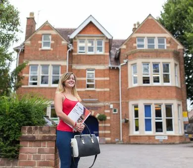 Kaplan International Languages, Oxford