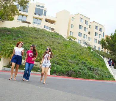 Kings - Young Learners Centre, 말리부