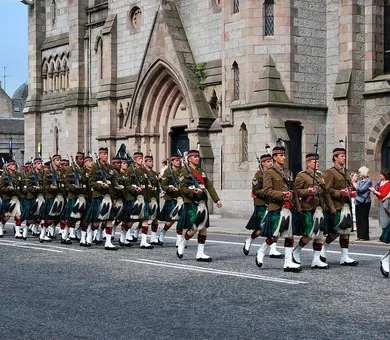 Study & Live in your Teacher's Home, Aberdeen