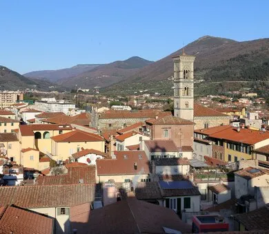 Study & Live in your Teacher's Home, Prato