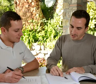 Study & Live in your Teacher's Home, Rom