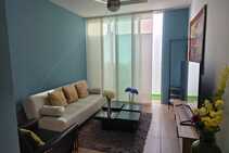 Shared Apartment with A/C, Academia Surpacifico, Manta