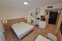 سكن ميرانوف السياحي*** - استوديو كلاسيكي, Accent Français, مونبلييه