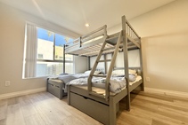 Eksempel på kategori af indkvartering er leveret af Columbia West College