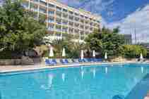 Ennek a szálláskategóriának a példa fotóját a English in Cyprus biztosította