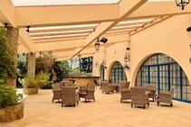 Ennek a szálláskategóriának a példa fotóját a English in Cyprus biztosította