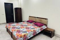 Student Apartment, ILSC Language School, New Delhi