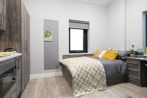 Crown Place - Residentie, Language Specialists International, Portsmouth