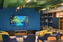 استوديو NSTS 60 - موسم الذروة, NSTS Malta , الجزيرة