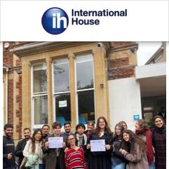 International House - Queens Avenue