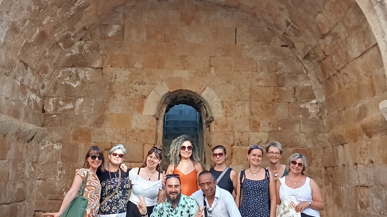 الأساطير في 