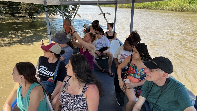 Omvisning på Academia de Español Nicoya