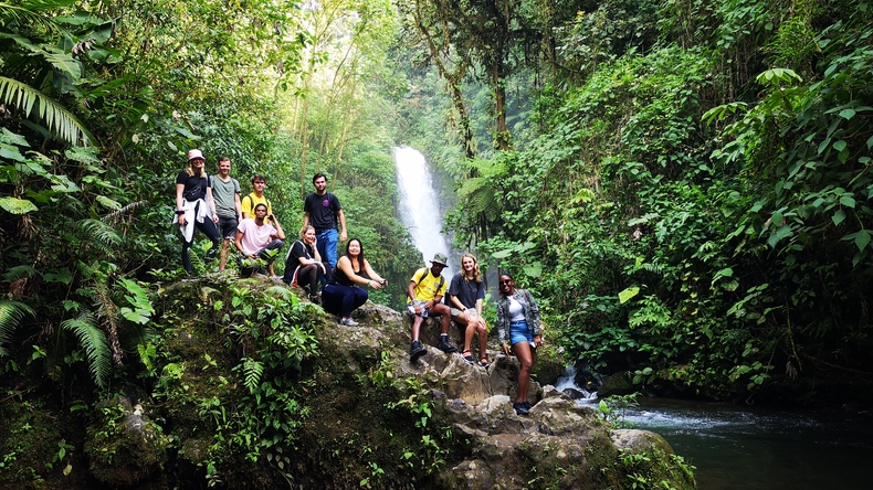 Tur til Waterfall Gardens