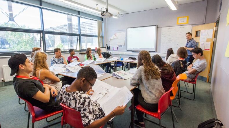 قاعة الدراسة