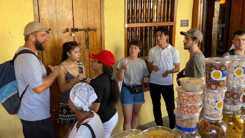 تجربة أفضل الحلويات