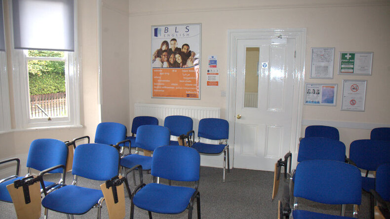 BLS English , Enterre St Edmunds