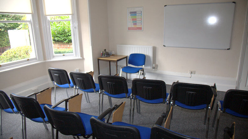 BLS English , Enterre St Edmunds