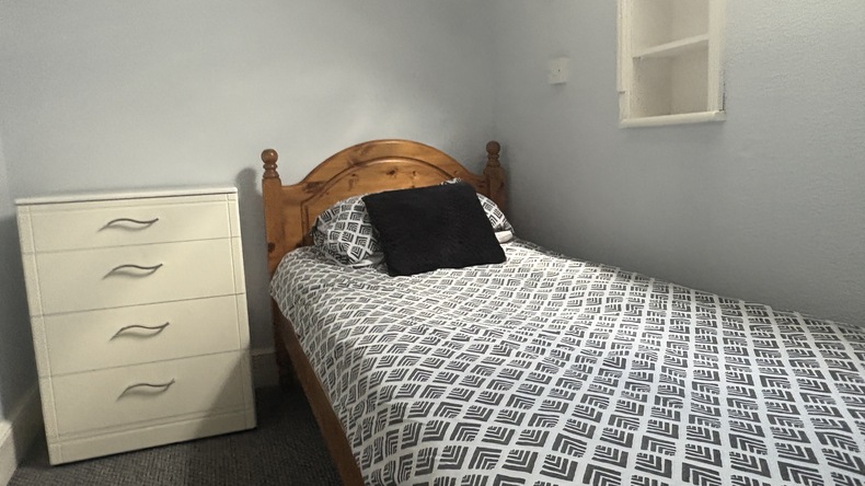 BLS English , Enterre St Edmunds