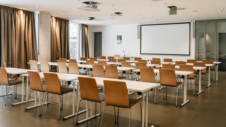 قاعة الدراسة