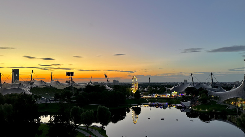 Naplementés séta az Olympiaparkban