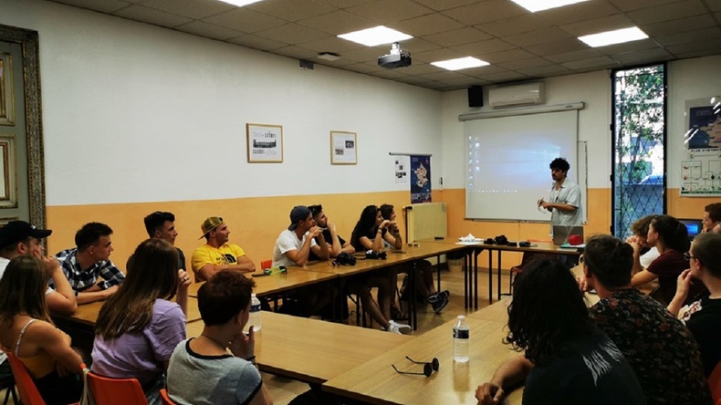 Полный класс учеников