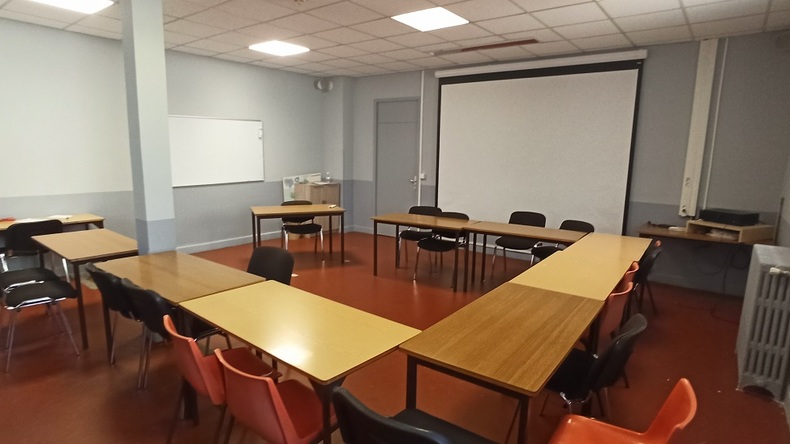 Пустая классная комната